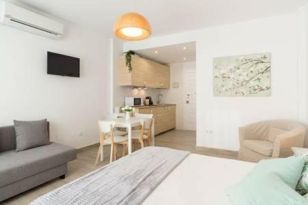 Estudio Apartamento Nuevo Benalbeach Беналмадена Екстериор снимка